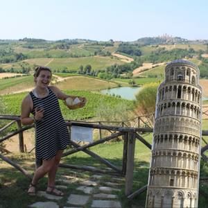 Meet your Posher, Caroline